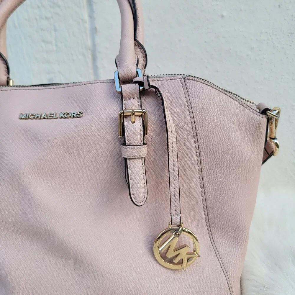 Michael Kors please note